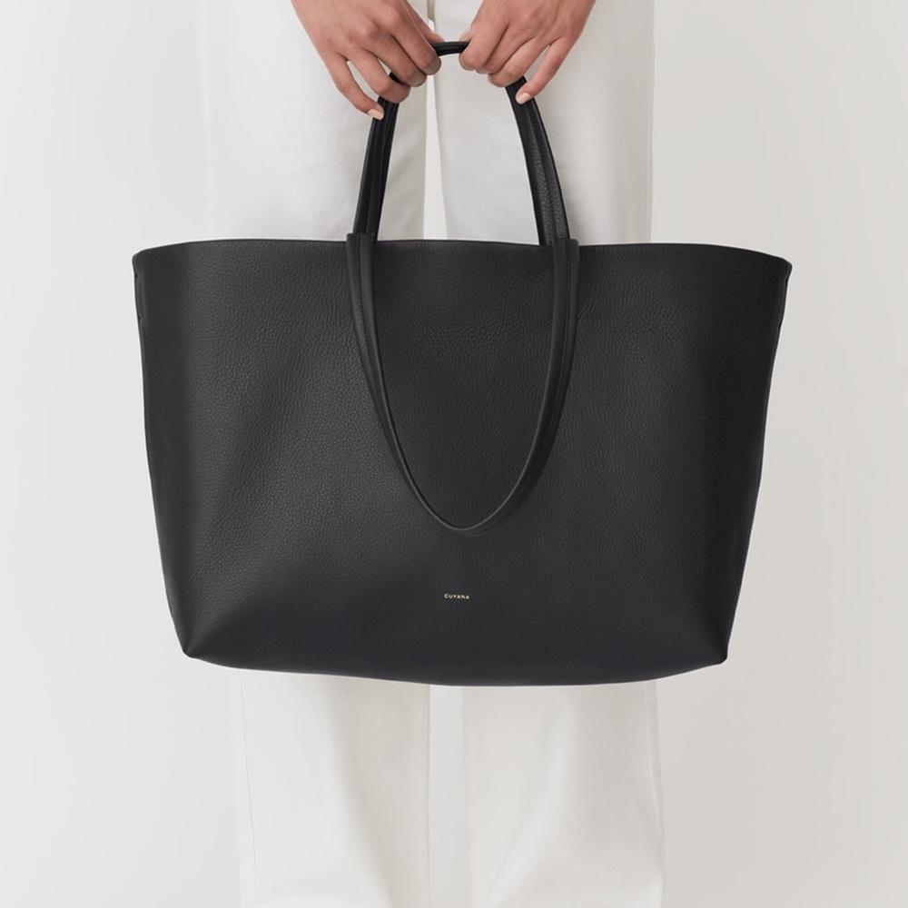 Cuyana.✨ Easy Tote ✨ Classic Black